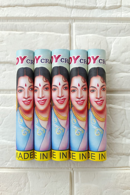 Lady Crackers Set of 5 Kachra Bomb